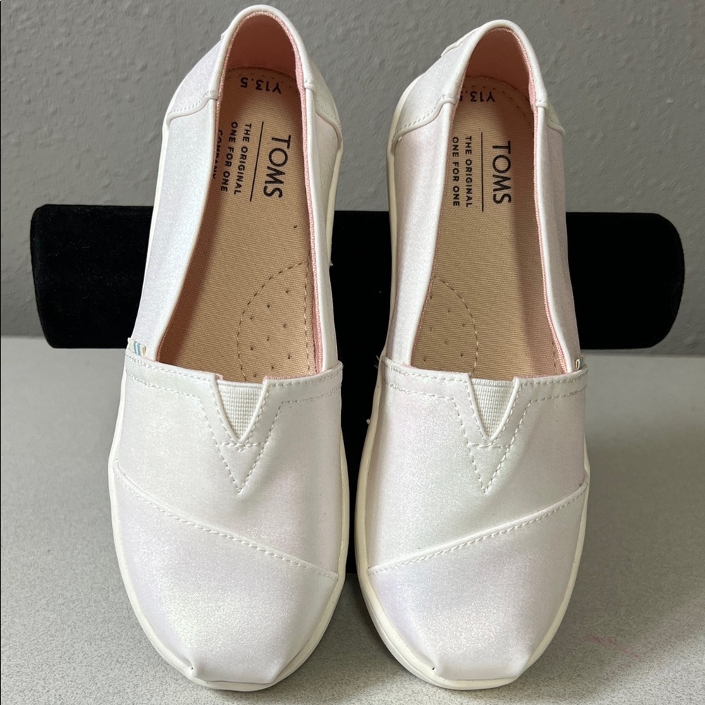 Toms Shimmer White Women's Slip-On Flats